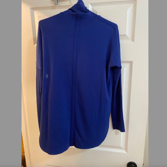 Burrow Turtleneck - Picture 4 of 4